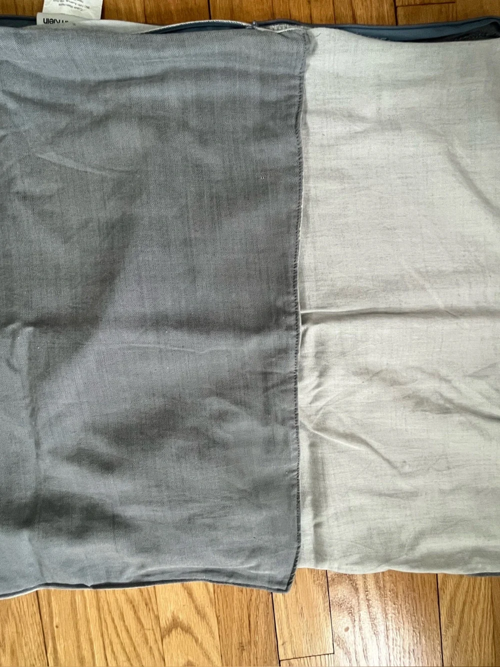 Calvin Klein Reversible Two-Tone king Duvet & shams — Light Gray & bluechambray